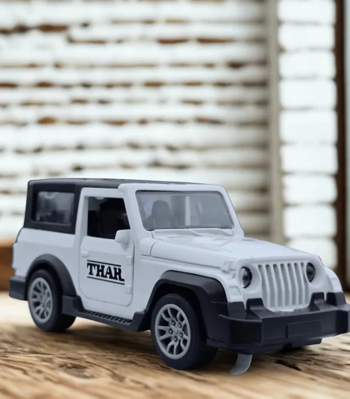 1:32 Scale White Thar Diecast SUV – Metal Body Toy Car with Light & Sound