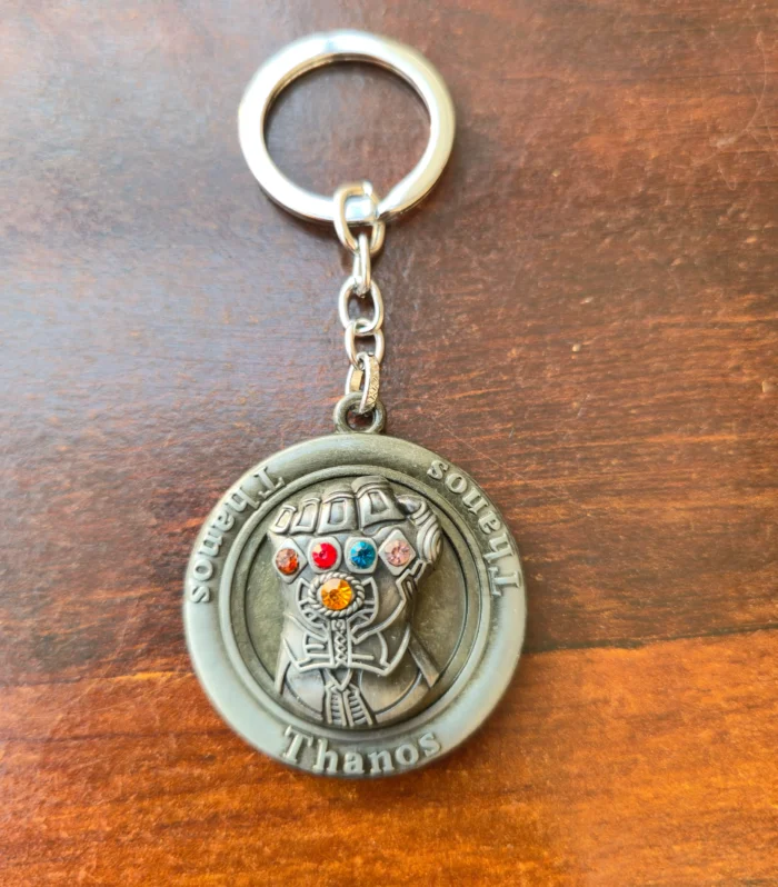 Infinity Gauntlet Inspired Metal Keychain – Premium Thanos Collectible with Gem Details